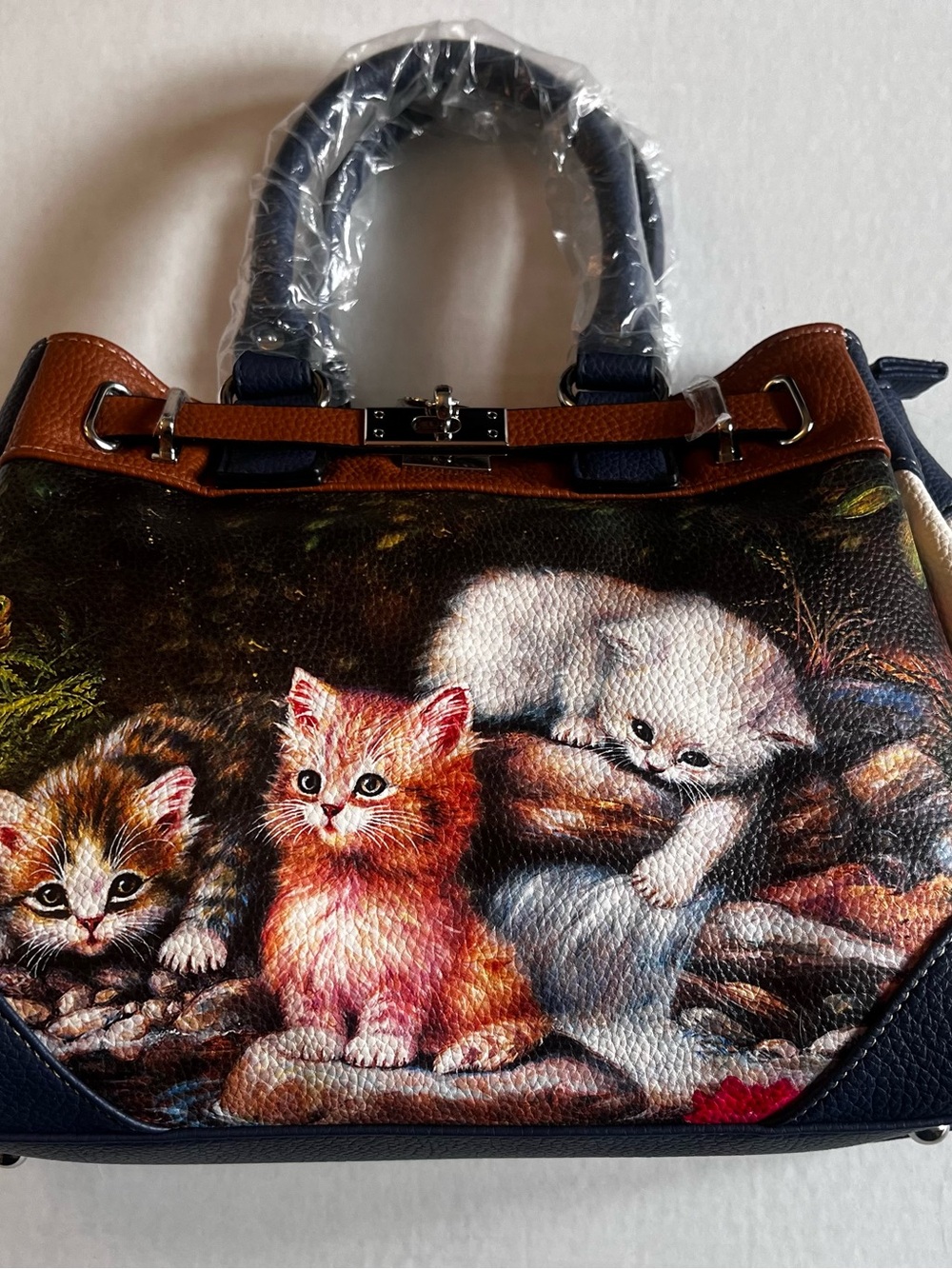 Bradford Exchange Jürgen Scholz Playful Kittens Faux Leather bag Crossbody NEW